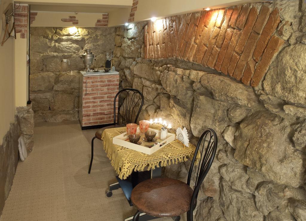 Niko Hostel Lviv Ruang foto